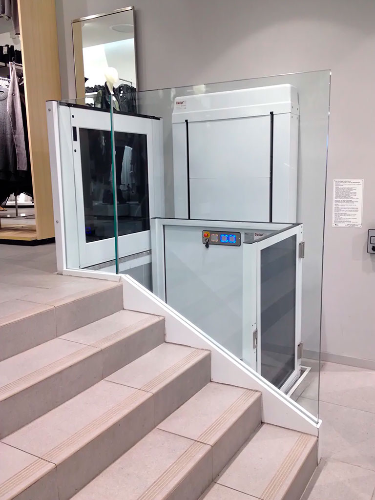 instalacion-de-salvaescaleras-verticales-3m-murcia